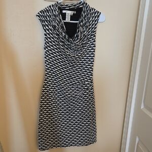 Max Studio Black and White Geometric Dress